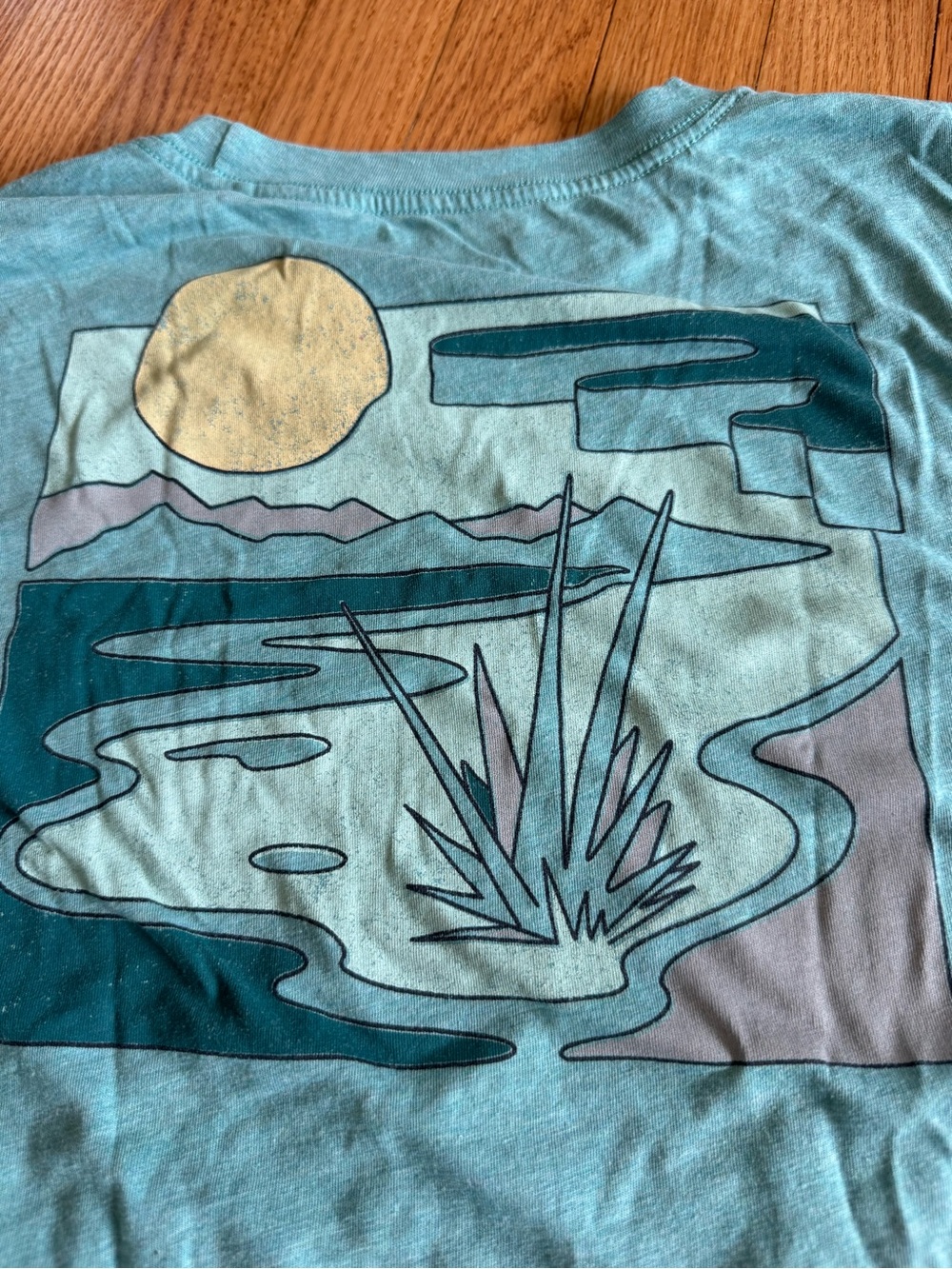 Men’s PrAna tee - Picture 6 of 6